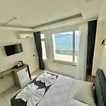 Sea Door 호텔 3*